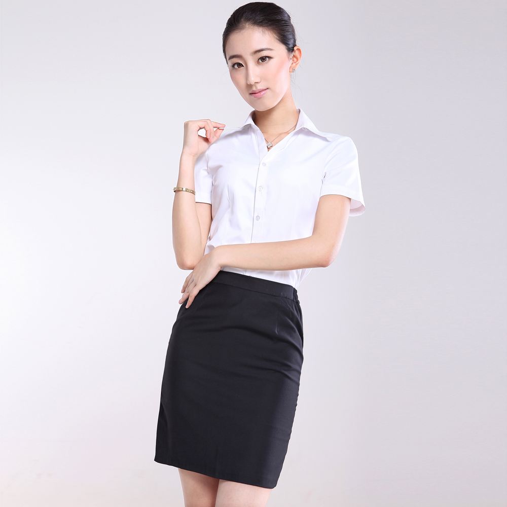 選擇職業(yè)裝的時(shí)候都要考慮哪些因素呢？服裝的結構特征是什么？